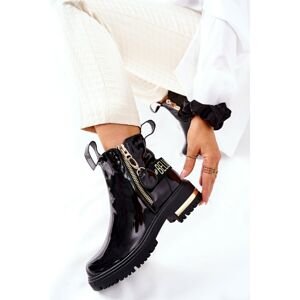 Classic Lacquered Boots With Strap Black Lorie
