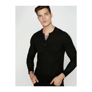 Koton Men's Black Button Detailed T-Shirt