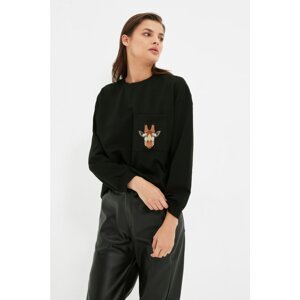 Trendyol Black Embroidered Oversize Knitted Slim Sweatshirt