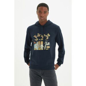 Trendyol Navy Blue Men's Licensed Tom&Jerry Printed Regular Fit Hooded Sweatshirt