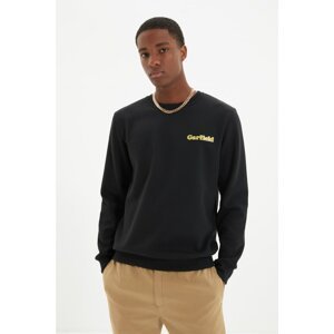 Trendyol Black Men's Licensed Garfield Printed Regular Fit Crew Neck Sweatshirt