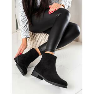 MANNIKA CLASSIC SUEDE ANKLE BOOTS