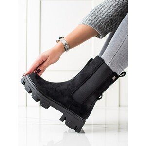 SWEET SHOES FASHIONABLE BLACK ANKLE BOOTS ON THE PLATFORM