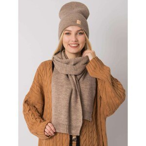 RUE PARIS Dark beige winter set with a hat and a scarf