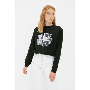 Trendyol Black Basic Printed Slim Knitted Sweatshirt
