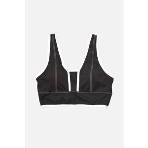 Trendyol Black Stripe Detailed Support Knitted Sports Bra