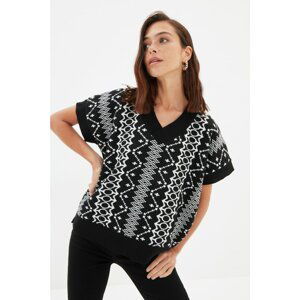 Trendyol Black Jacquard Oversize Knitwear Sweater