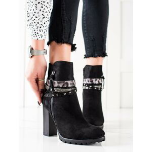 TRENDI BLACK ANKLE BOOTS WITH DECORATIVE STRIPES