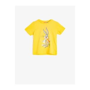Koton Men's Yellow Buggs Bunny Licensed Printed Short Sleeve Crew Neck T-Shirt