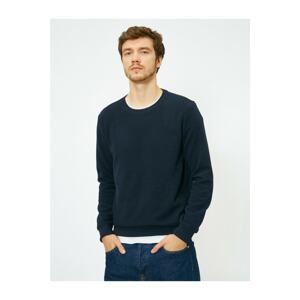 Koton Men's Navy Blue Crew Neck Sweater