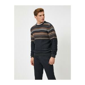 Koton Men's Gray Crew Neck Jacquard Slim Fit Sweater