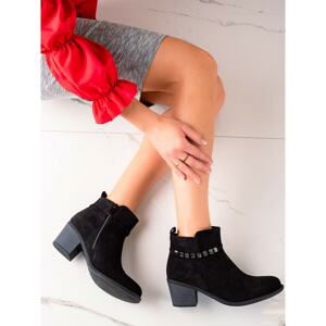 TRENDI ZMISH BOOTIES WITH DECORATIVE STRAP