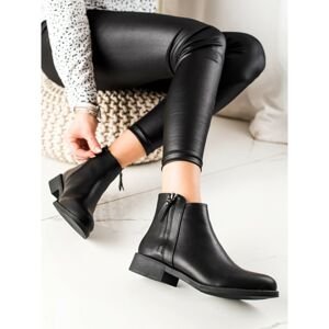 LOVERY BLACK ZIPPERED ANKLE BOOTS