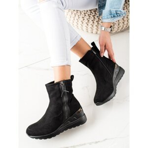 EVENTO SUEDE ANKLE BOOTS ON THE WEDGE