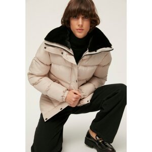 Trendyol Stone Collar Fur Detailed Inflatable Coat