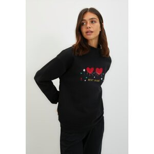 Trendyol Black Embroidery Detail Loose Fit Ragged Knitted Sweatshirt