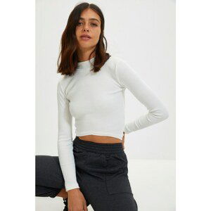 Trendyol Ecru Knitted Blouse