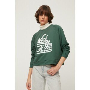 Trendyol Green Raglan Sleeve Printed Basic Slim Knitted Sweatshirt