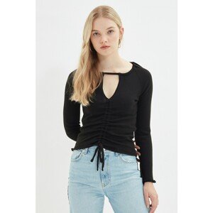 Trendyol Black Tie Detailed Knitwear Sweater