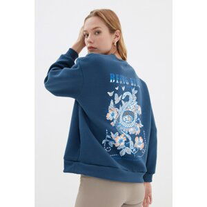 Trendyol Indigo Back Print Detailed Boyfriend Raised Knitted Sweatshirt