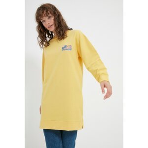 Trendyol Yellow Crew Neck Embroidered Knitted Sweatshirt