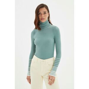 Trendyol Mint Turtleneck Knitwear Sweater