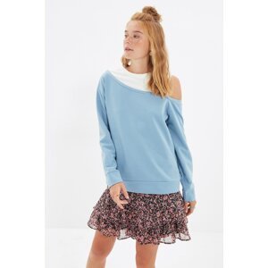 Trendyol Light Blue Boat Neck Detailed Basic Knitted Slim Sweatshirt