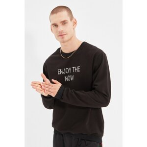 Trendyol Black Men Regular Fit Crew Neck Sweatshirt