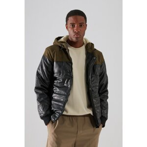 Trendyol Black Men's Zippered Hooded Color Block Coat