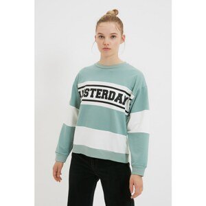 Trendyol Mint Printed Slim Basic Knitted Sweatshirt