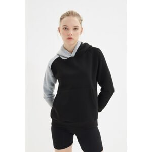 Trendyol Black Basic Knitted Sweatshirt