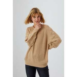 Sweater with puff sleeves - beige