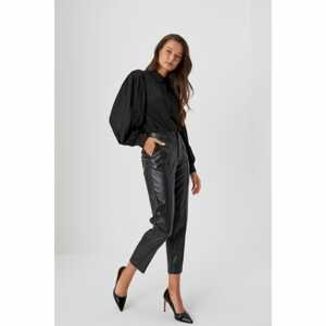 7/8 trousers in imitation leather - black