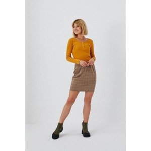 Pencil skirt with checkered pattern
