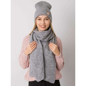 RUE PARIS Gray set of hat and scarf