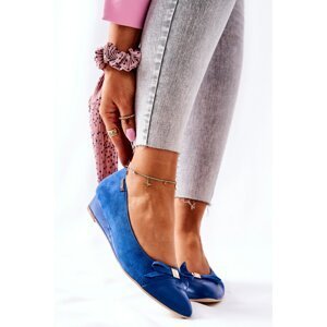 Leather Dugout pumps with Heels Monnari 0590-M12 Blue