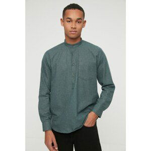 Trendyol Green Men's Regular Fit Collar Half-Pleated Single Pocket Shirt