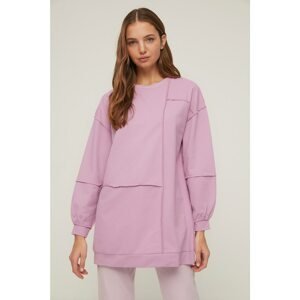 Trendyol Lilac Crew Neck Knitted Sweatshirt with Stitching Detail
