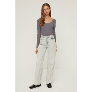 Trendyol Gray Square Neck Snap Knitted Body