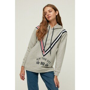Trendyol Gray Stripe Detail Printed Hooded Knitted Sweatshirt