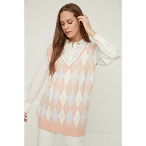 Trendyol Pink V Neck Lozenge Pattern Knitwear Sweater