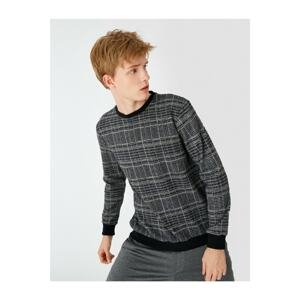 Koton Sleeve Detail Patterned Crew Neck Sweater