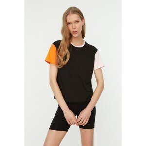 Trendyol Black Color Block Semi-fitted Knitted T-Shirt