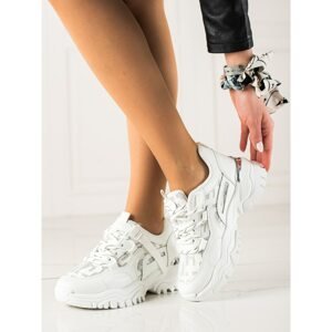 TRENDI FASHIONABLE SNEAKERS WITH GLITTER