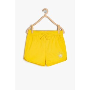 Koton Shorts - Gelb - Normal Waist