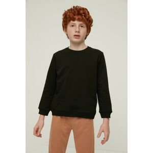 Trendyol Black Basic Boy Knitted Slim Sweatshirt
