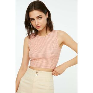 Trendyol Pink Plaid Crop Woven Blouse