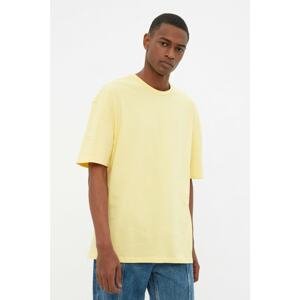 Trendyol Yellow MenMen's Relaxed Fit Crew Neck Short Sleeve Printed T-Shirt