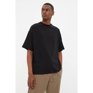 Trendyol Black Men's Relaxed Fit Short Sleeved Back Printed T-Shirt