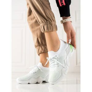 TRENDI LACED WHITE SNEAKERS